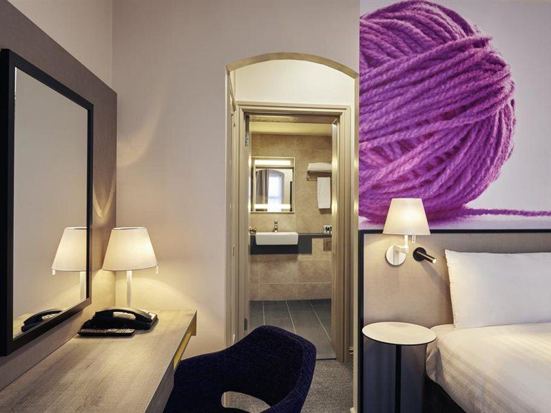 Exeter Rougemont Hotel By Sunday Ngoại thất bức ảnh