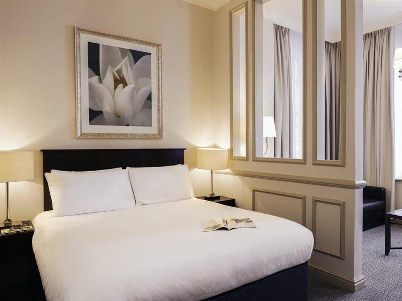Exeter Rougemont Hotel By Sunday Ngoại thất bức ảnh