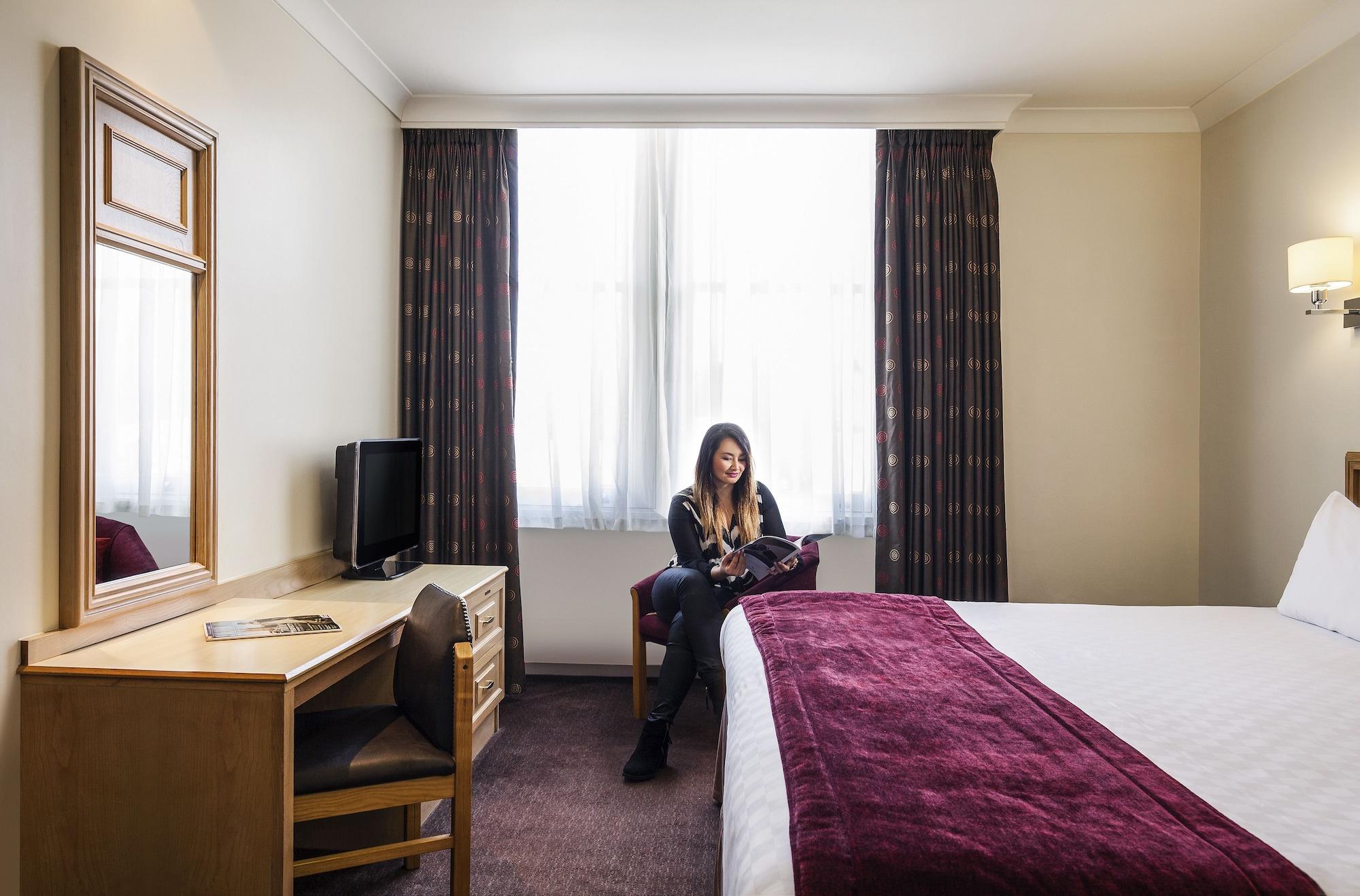 Exeter Rougemont Hotel By Sunday Ngoại thất bức ảnh