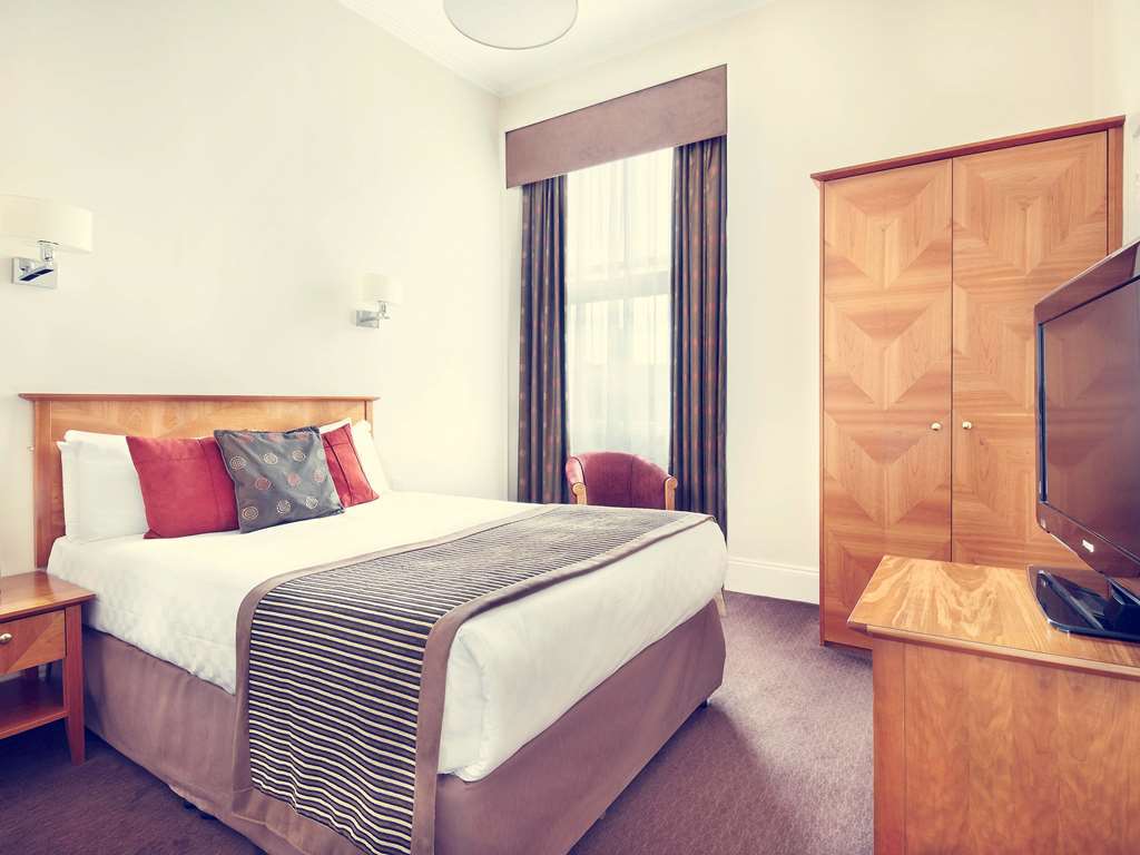 Exeter Rougemont Hotel By Sunday Phòng bức ảnh